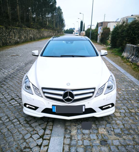 Mercedes E 250 CDI BlueEfficiency AMG Coupé . Carros