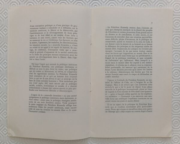 Brochura de Homenagem a John F. Kennedy 1963. Objectos históricos
