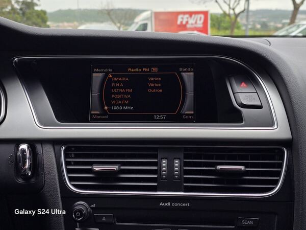 Audi A5 Cabriolet S-Line. Carros