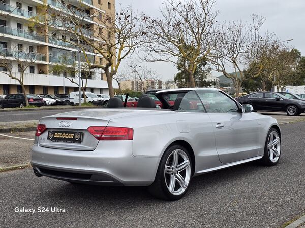 Audi A5 Cabriolet S-Line. Carros