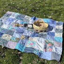 Colcha patchwork azul. Outros