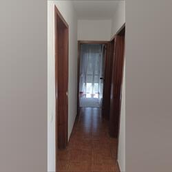 Aluco quarto com WC privado. Ofereço Quarto para Arrendar