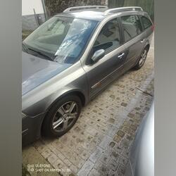 Vendo laguna 2 1.9 dci. Carros