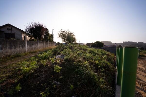 Terreno Urbano 682 m² em São Félix da Marinha . Lote