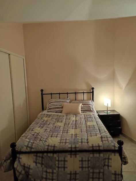 Arrendo Quarto. Ofereço Quarto para Arrendar