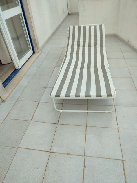 Arrendo Quarto. Ofereço Quarto para Arrendar