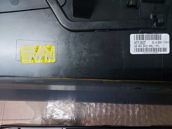 Friso da tampa da mala Renault Clio lV tourer . Outros (Acessórios Veículos)