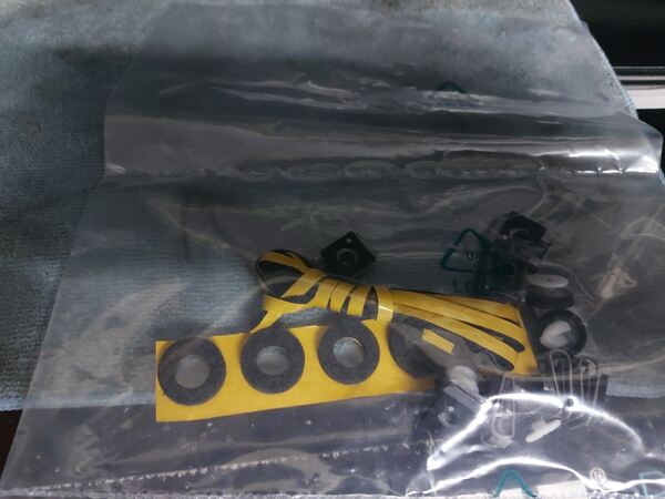 Friso da tampa da mala Renault Clio lV tourer . Outros (Acessórios Veículos)