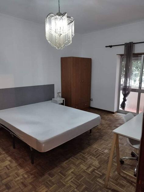 alugo quartos em viseu para estudantes e trabalhad. Ofereço Quarto para Arrendar