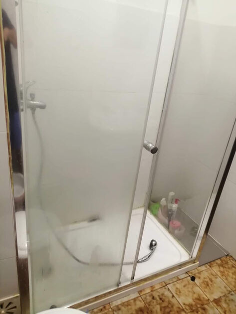 alugo quartos em viseu para estudantes e trabalhad. Ofereço Quarto para Arrendar
