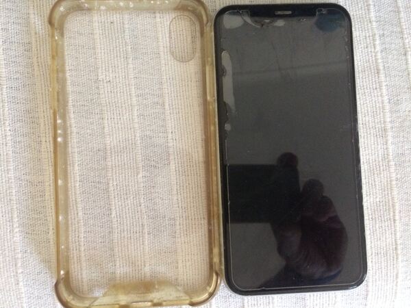 Iphone XR, 64 gb, branco, desbloq.. Telemóveis
