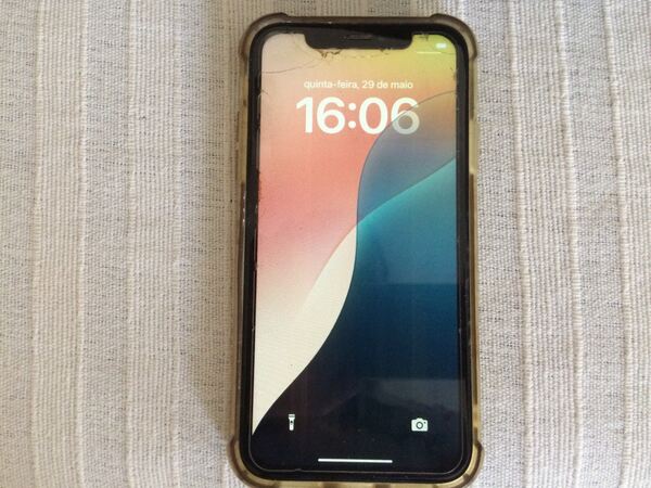 Iphone XR, 64 gb, branco, desbloq.. Telemóveis