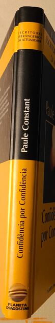 Confidência por Confidência - Paule Constant. Livros