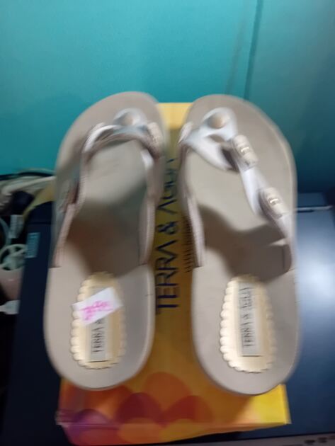 calçados mulher otimo preço.. Sandálias