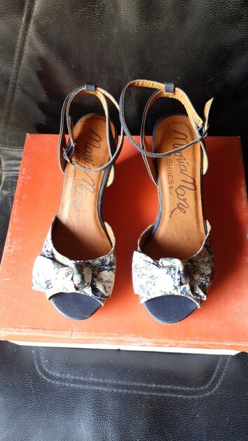 calçados mulher otimo preço.. Sandálias
