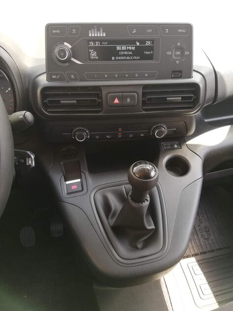 Toyota Proace City L1 1.5d 102cv Comfort 3L. Carros