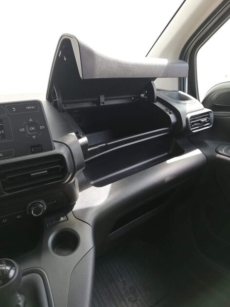 Toyota Proace City L1 1.5d 102cv Comfort 3L. Carros