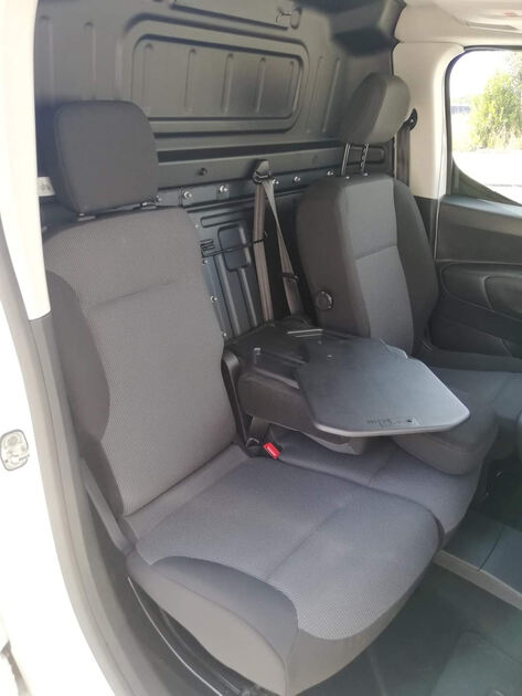 Toyota Proace City L1 1.5d 102cv Comfort 3L. Carros