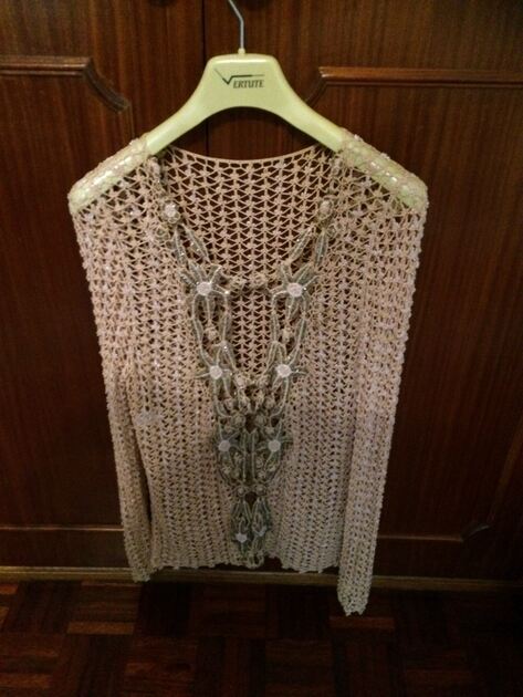 Casaco bordado - Mulher.. Casacos mulher