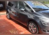 Citroen Picasso C4. Carros. Trofa. 2015   160.000 km Automático Diesel 150 cv 5 portas Cinzento 4x4 ABS Ar condicionado Vidros elétricos Cruise control adaptativo Sistema de navegação Volante multi-funções