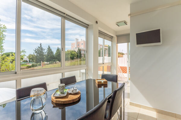 Moradia T5+2 - São Domingos de Rana. Casa e apartamentos para vender