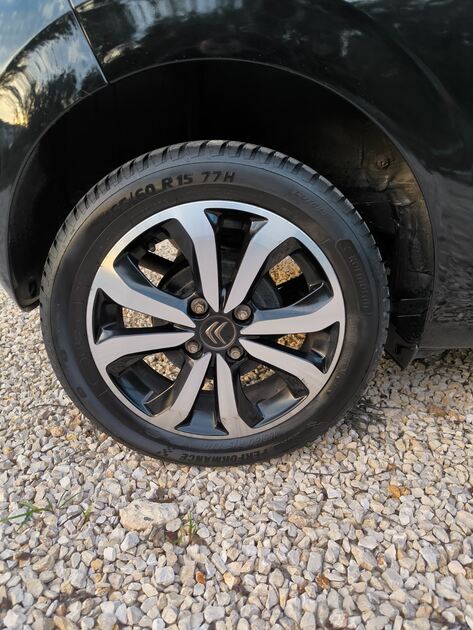 Citroen c1 . Carros