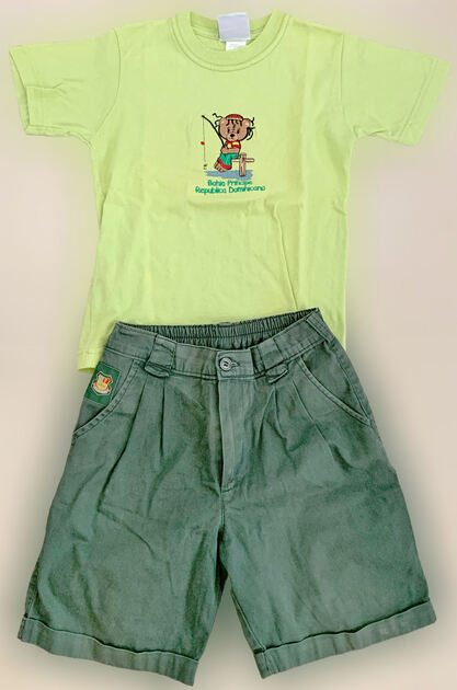 Calção de Criança Unissexo, Verde Forte, como Novo. Outros Roupas para Meninos