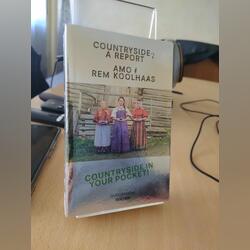 Livro “Koolhaas Countryside - A Report”. Livros. Cinfães. Arte Português    Novo / Como novo Capa mole