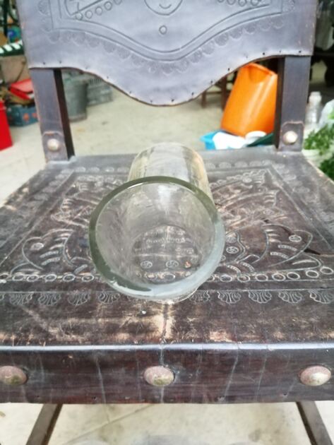 urinol antigo em vidro. Outros