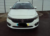 Fiat Tipo SW. Carros