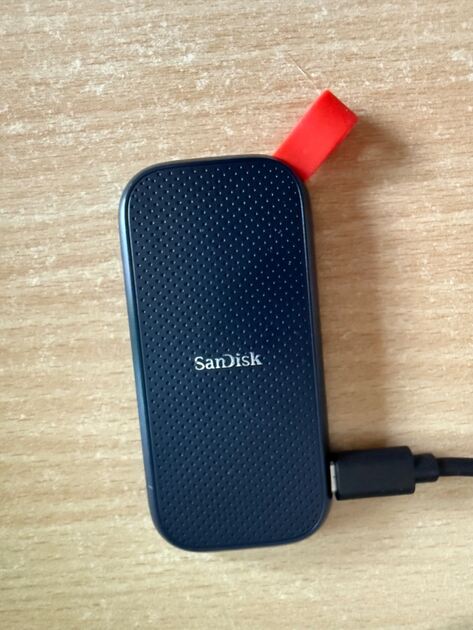 Disco Externo SANDISK Portable (2 TB - USB Type-C). Disco rígido