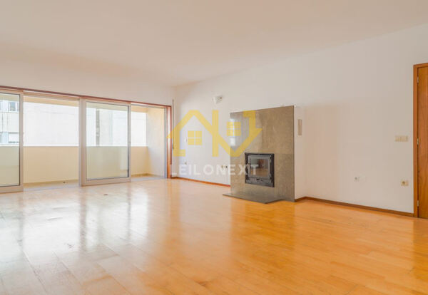 Apartamento T3 – Universidade do Minho, Campus de . Casa e apartamentos para vender