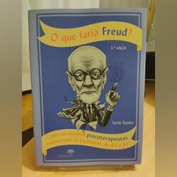 Livro “O que faria Freud?”. Livros. Cinfães. Filosofia Português    Muito bom Capa mole