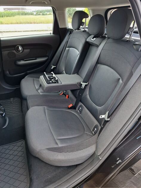 Mini Clubman Cooper D Sport Edition Auto. Carros