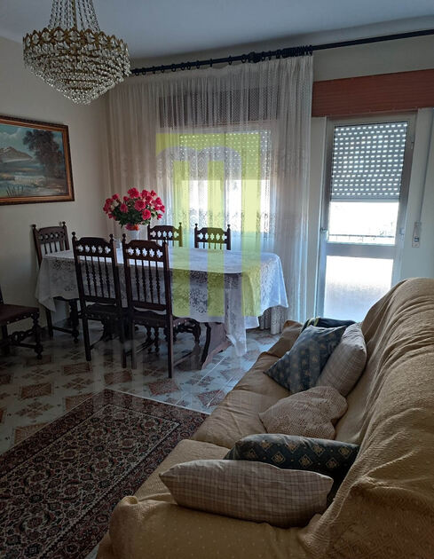 Casa pronta a habitar em Rio de Mel. Imóveis