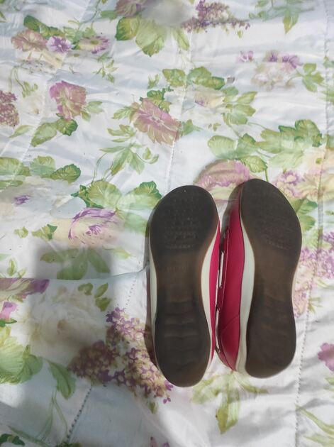 Sapatos de mulher . Outros (Calçados femininos)