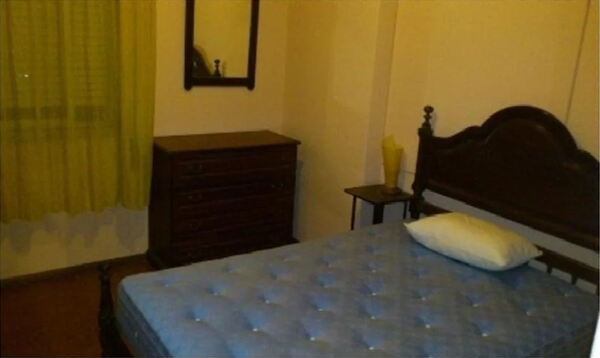 ALUGA-SE QUARTO EM FARO. Ofereço Quarto para Arrendar