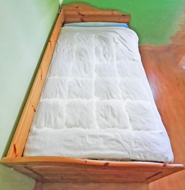 Cama de Solteiro Dupla em Madeira Maciça. Camas