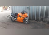 Cbr 1100xx Blackbird injeção . Motos. 1999  Honda 45.000 km Moto desportiva Gasolina sem chumbo Laranja 1100 cc Arrancador eléctrico Escape duplo Travões abs Com dois lugares Injecção total Pára-brisas Muito bom