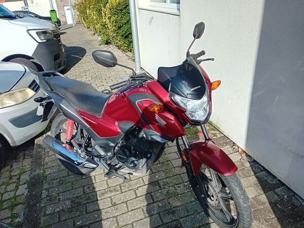 moto cbf 125 honda 2021. Motos