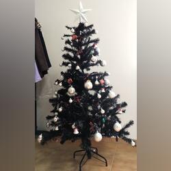 Arvore de Natal 1,50Mts Pinheiro Abeto Preto Brilh. Decoração de natal