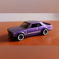 Hot Wheels Nissan Skyline. Miniaturas