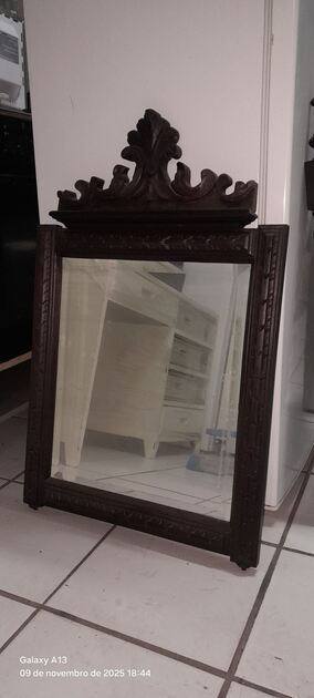 3 espelhos para desocupar. Espelhos