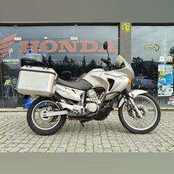 Honda transalp xl 650. Motos. Seia. 2002  Honda 40.000 km Touring Gasolina com chumbo Cinzento 650 cc Topcase Aceitável