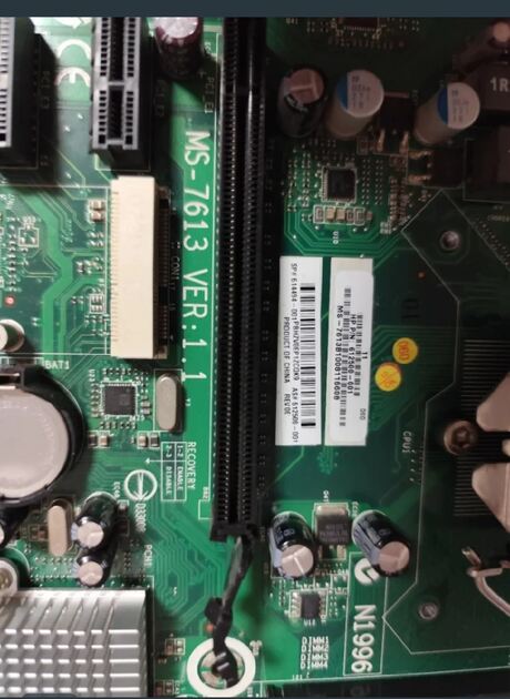 Placa Mãe . Outros (Eletrónica)