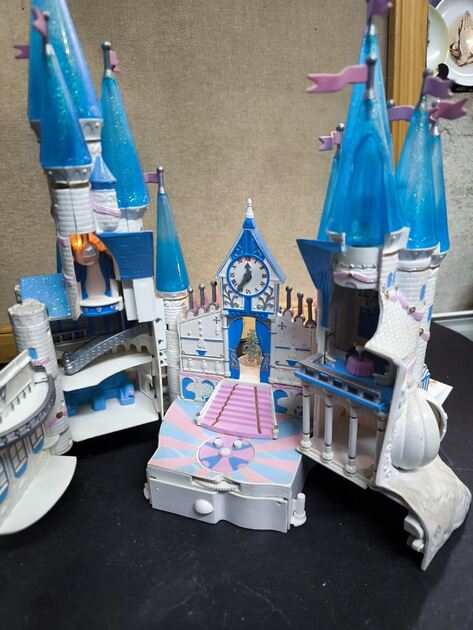 Disney Polly Pocket Castelo. Brinquedos para bebês