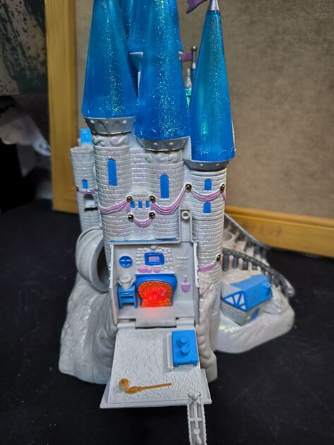 Disney Polly Pocket Castelo. Brinquedos para bebês