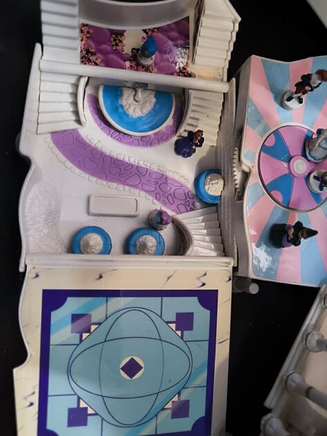 Disney Polly Pocket Castelo. Brinquedos para bebês