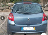Renault Clio III . Carros. Cascais. 2006   320.000 km Manual Diesel 5 portas Azul Vidros eléctricos