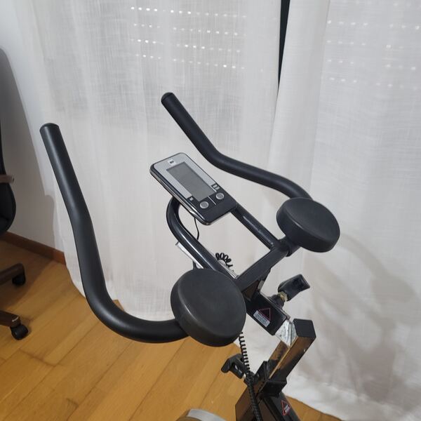 Bicicleta estática BH SG 1.25. Bicicletas de Exercício